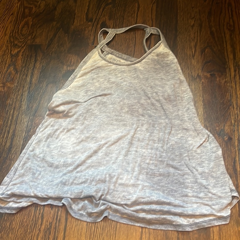 Women’s tops size medium - Picture 8 of 9